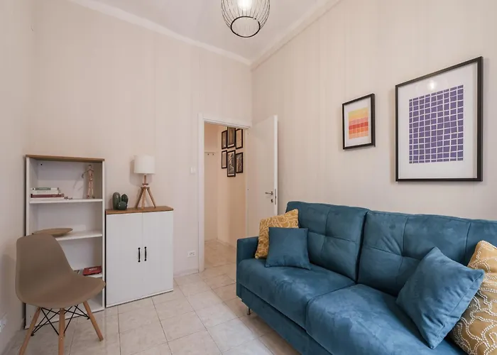 Apartment The Rent - Spacious One-bedroom Near Colosseum
