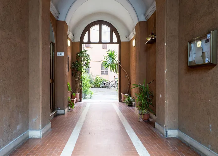 Daire The Rent - Spacious One-bedroom Near Colosseum *