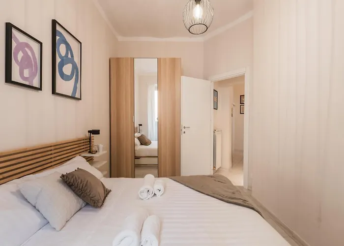 Apartment The Rent - Spacious One-bedroom Near Colosseum Rom
